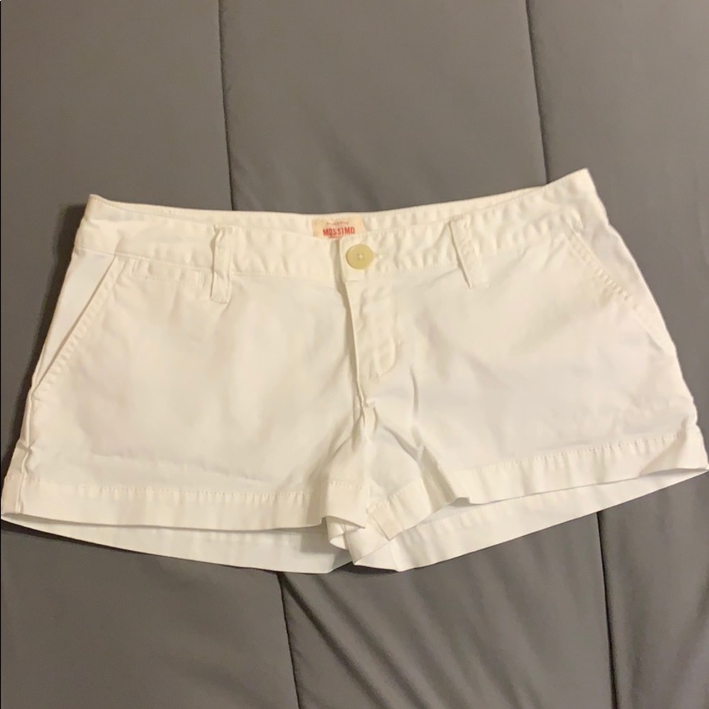 White Chino Shorts - Size 5/6
